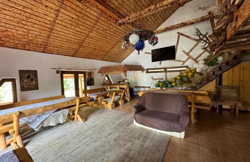 Vernesti Casa | Căsuțele din pădure