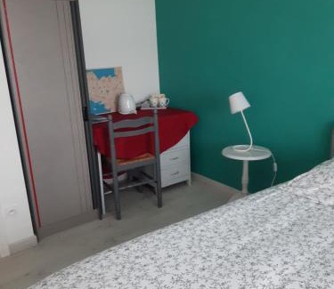 Saint-Meen-le-Grand Cama Y Desayuno | Cœur de ville, chambre confortable à louer en Bretagne