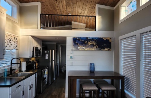Sherrills Ford Cabina | C-41 Upper Lake View Tiny Home