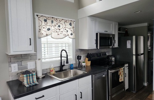 Sherrills Ford Cabina | C-41 Upper Lake View Tiny Home