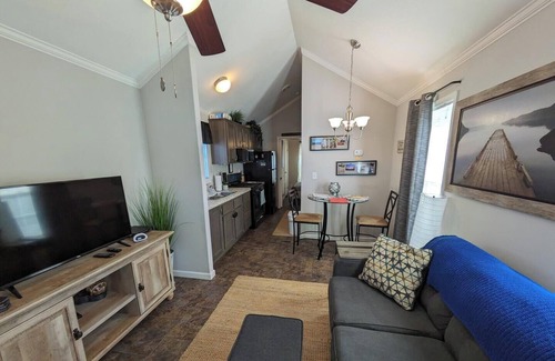 Lake Norman of Catawba Cabina | C-69 Lake View Tiny Home