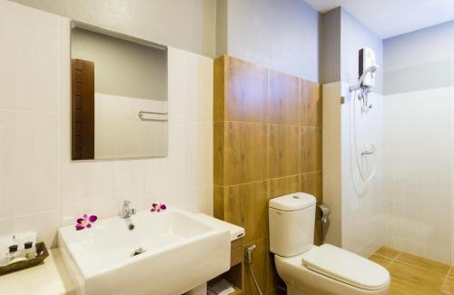 Cha-am Hotel | C Cha-Am Hotel