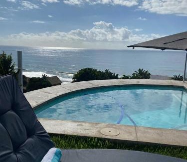 Sheffield Beach Casa | C'est La Vie Beach House
