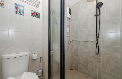 Kathu Apartamento | C175 Stylish Condo with Pool View D Condo Phuket