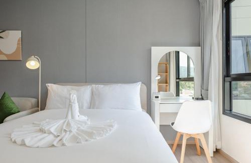 Kathu Apartamento | C175 Stylish Condo with Pool View D Condo Phuket