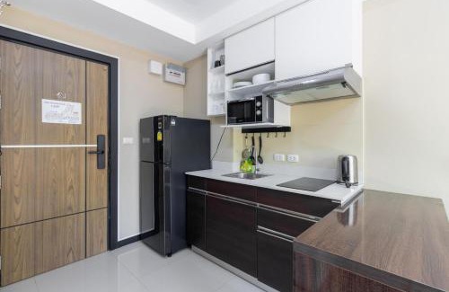Mai Khao Apartamento | C194 Family 1BR Stay with Pools & Beach Fun