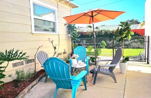 Alhambra Apartamento | C2-Bungalow Renovated Quite safe Neighbor close to down town LA King-bed!