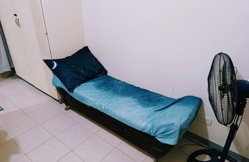 Moonwalk Apartamento | (C2) Near Airport and King Size Bed Condominium
