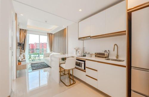 Phuket Apartamento | C220 Modern 1BR Pool, Gym, Game Room Cinema