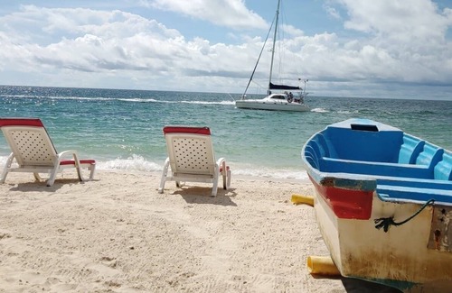 Bocachica Cabina | C3-r Room Type Cabin In Baru