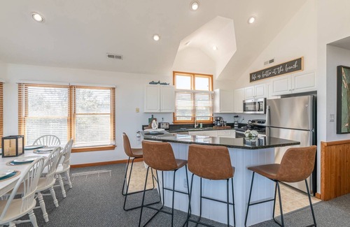 Pine Island Casa | C6022 Tranquility. Pet Friendly, Hot Tub, Community 2 Pools/Tennis/Playground