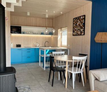 Zarnowica Casa | Całoroczny domek Grecki nad morzem