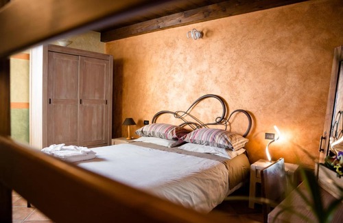 Roncola Cama Y Desayuno | CA' BAETTI L'ANTICO BORGO