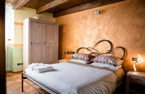 Roncola Cama Y Desayuno | CA' BAETTI L'ANTICO BORGO