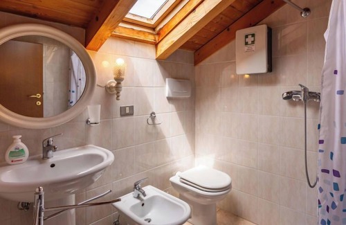 Castello Apartamento | Apartamento Ca del Bernardi en Castelveccana - 8 personas, 3 dormitorios