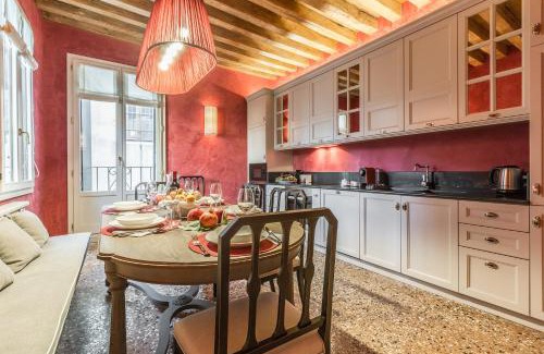 Dorsoduro Apartamento | Ca' Dell'Opera Terrace - Dimora Italia -