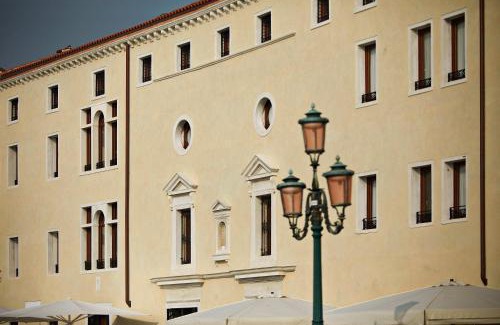 Castello Hotel | Ca' di Dio - VRetreats, an SLH Hotel
