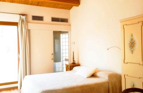 Suria Casa | Ca l' Ermitanyo- Casa Torre Blanca