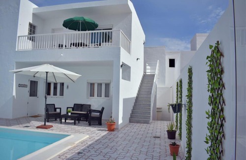 Puerto Lajas Apartamento | CA.MARCELA. 200 metros del mar.