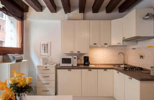 Cannaregio Apartamento | Ca Molin by Venicevillas, vista canale