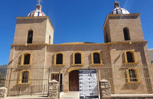 San Antonio de Las Alazanas Cabina | Cabaña en el corazón de San Antonio de las Alazanas.