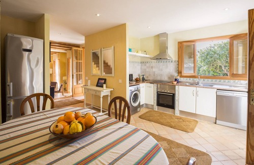 Campos Villa | CA NA CARME - Bonita villa con piscina privada y gran jardín. WiFi Gratis