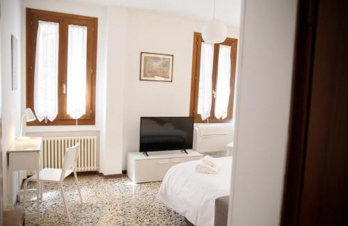 San Polo Apartamento | Ca Riolfo by Venicevillas, Rialto