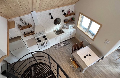 Sainte-Marguerite-du-Lac-Masson Cabina | Chalet au toit vert