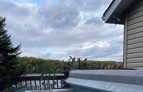 Sainte-Marguerite-du-Lac-Masson Casa | Waterfront paradise
