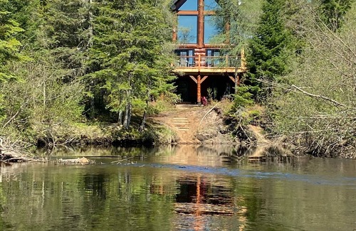 Sainte-Marguerite-du-Lac-Masson Chalet De Esquí | "Le Majestik luxury chalet, Doncaster River"