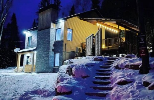 Sainte-Marguerite-du-Lac-Masson Chalet De Esquí | Charmant Chalet Dans les Laurentides le no7