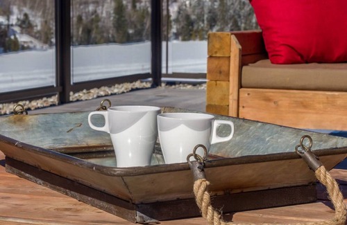 Sainte-Marguerite-du-Lac-Masson Apartamento | The Viking Resort & Marina is a resort located in the Laurentians region.