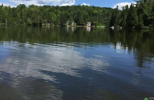 Sainte-Marguerite-du-Lac-Masson Cabina | Cozy attractive family cottage
