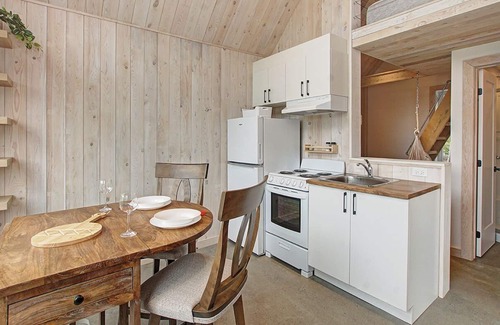 Sainte-Marguerite-du-Lac-Masson Chalet De Esquí | Scandinavian mini chalet