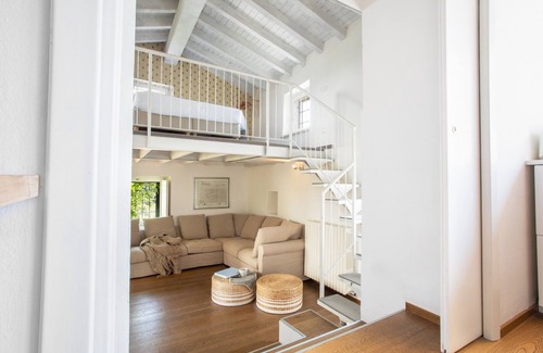 Caprino Veronese Casa | Casa de vacaciones moderna Ca'Sander inauguración 2020
