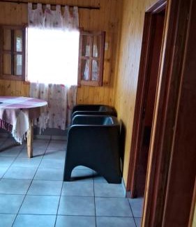 Puerto Leoni Casa | Cabaña Aguacaté