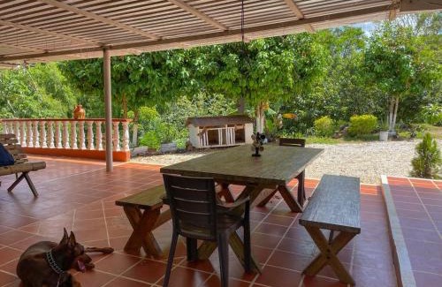 Puerto Triunfo Casa | Cabaña Campestre