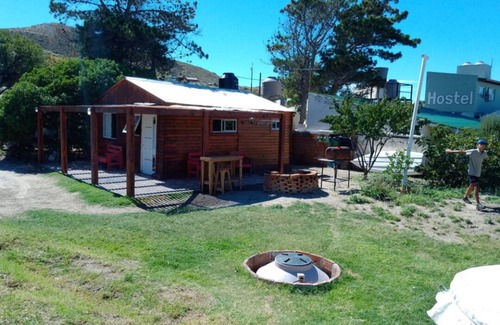 Puerto Piramides Cabina | Cabaña cercana a la playa con estacionamiento (apto mascotas)