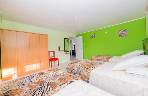 La Loma Casa | Cabaña con piscina, ideal para parejas y familias!