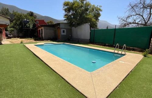 Olmue Casa | Cabaña con piscina y quincho para 5 personas