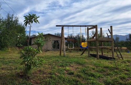 Hornopiren National Park Apartamento | cabaña de campo y descanso, vista al volcán aiconsur