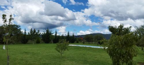 Alta Gracia Casa | Cabaña El Escape, Potrero de Garay, B del LAgo,600m del lago