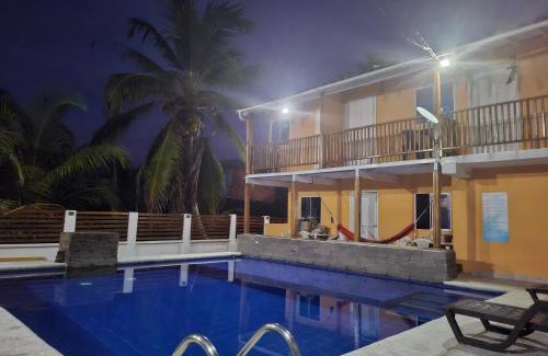 Monitos Casa | Cabaña frente al mar en moñitos, córdoba