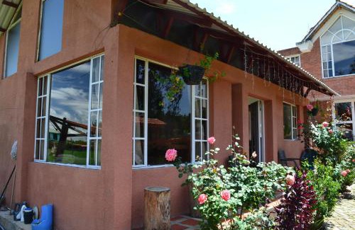 Duitama Casa | " Cabaña la Bendición entre Paipa y Duitama"