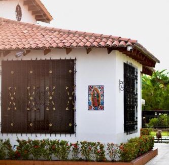 Apiay Casa | Cabaña La Betica