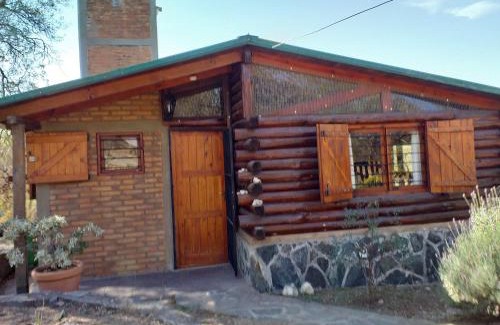 Cuesta Blanca Chalet De Esquí | Cabaña La Peulla