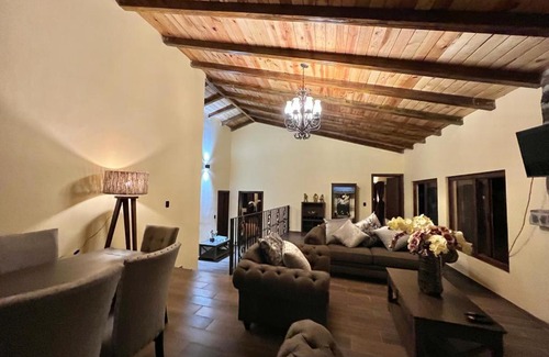 Mazamitla Chalet De Esquí | Cabaña No.9 Puerta del Bosque Mazamitla.