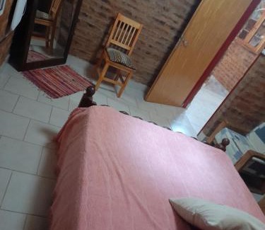 Balneario El Condor Casa | Cabaña ParaLelo 1