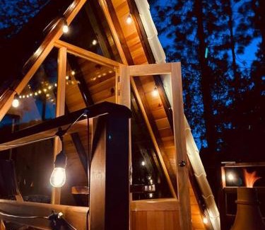 San Jose del Pacifico Chalet De Esquí | Cabaña privada en el bosque, cerca al rio Starlinkk