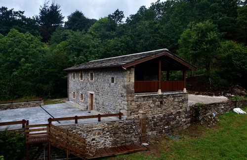Vega de Pas Cabina | Cabaña Vega de Pas. Ideal para familias y amantes de la Naturaleza.